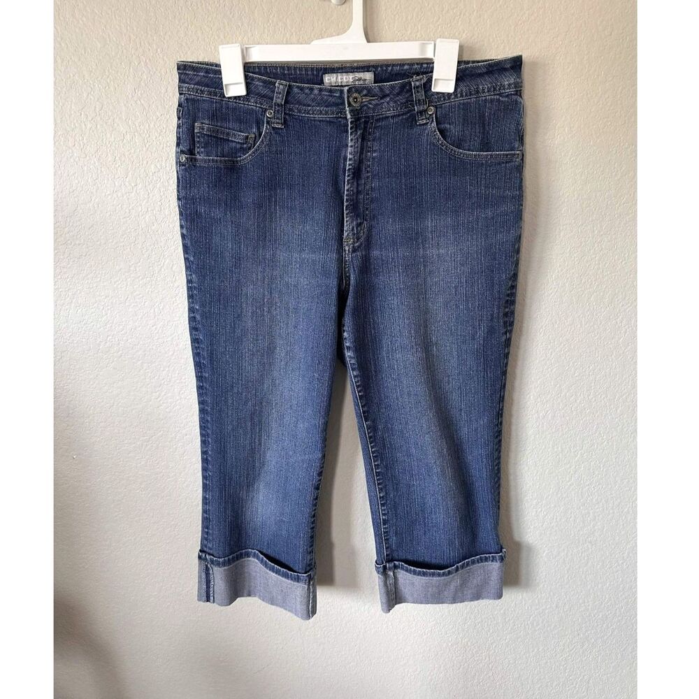 Chico's Platinum Denim Capri Pants Size 2 Medium Wash Cuff Cropped Jeans Y2K